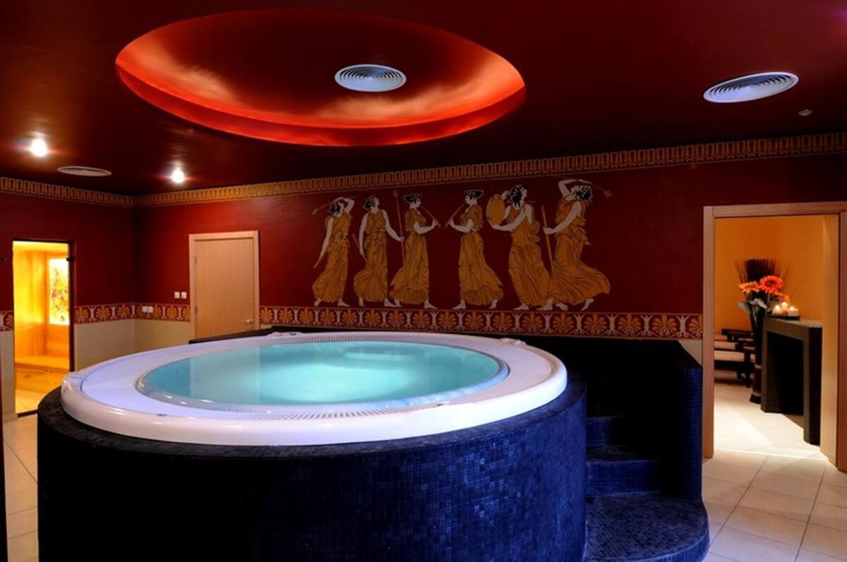 Quiet, Relax And Sand Beach Place With 4Star Service Ахелой Экстерьер фото